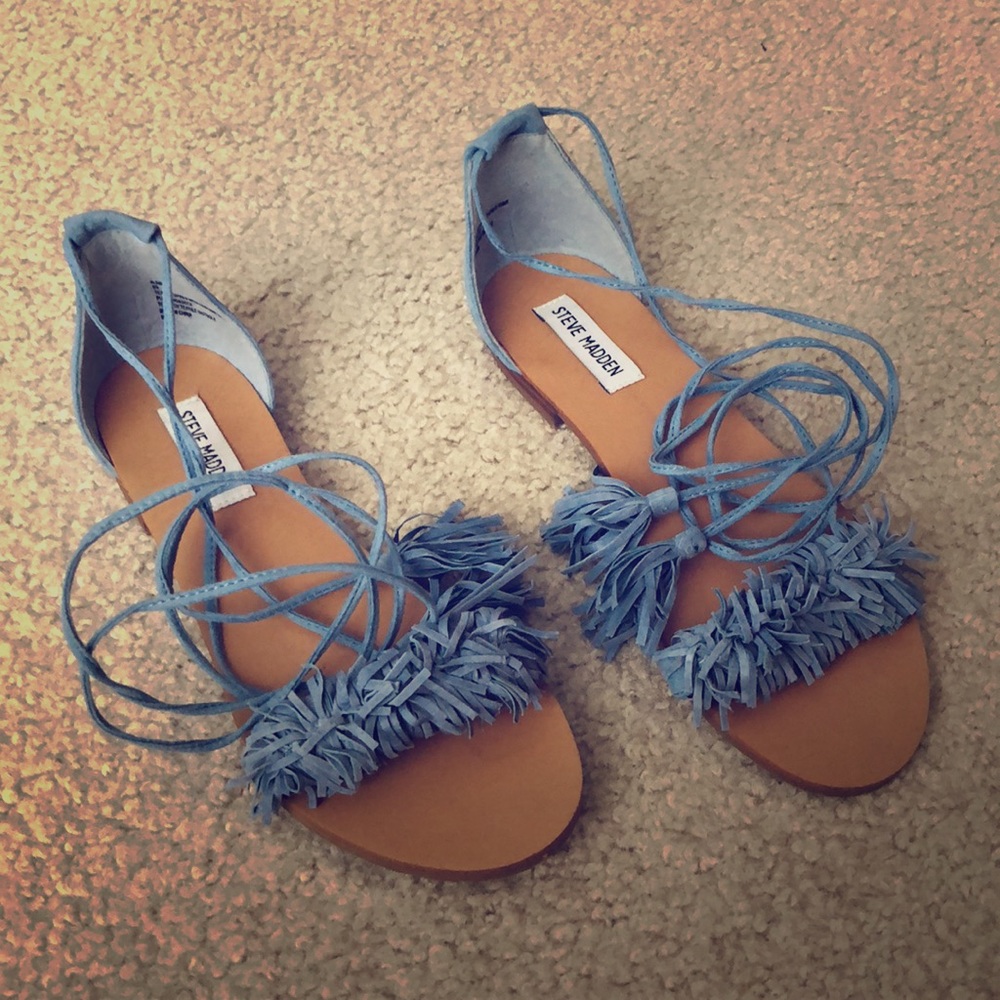 Steve Madden Tie Sandals